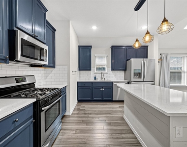 4631 Stolz Trail - Photo Thumbnail 9
