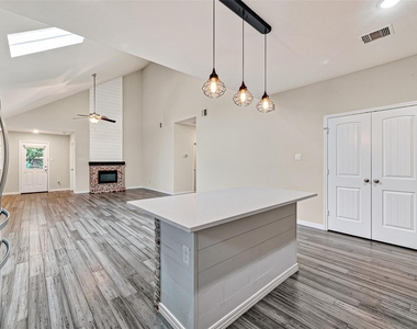 4631 Stolz Trail - Photo Thumbnail 35