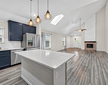 4631 Stolz Trail - Photo Thumbnail 31