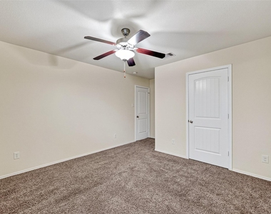 4631 Stolz Trail - Photo Thumbnail 27