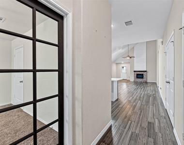 4631 Stolz Trail - Photo Thumbnail 27