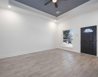 3110 Evella St Unit A - Photo Thumbnail 4