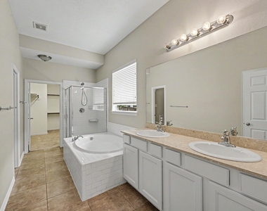 79 Chipwyck Way - Photo Thumbnail 10