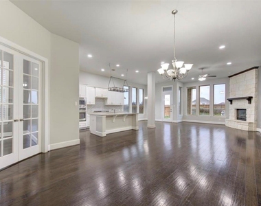 29419 Wood Lily Dr - Photo Thumbnail 11