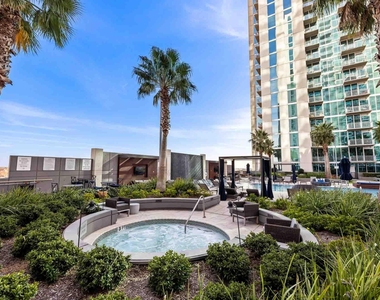 5925 Almeda Road - Photo Thumbnail 22