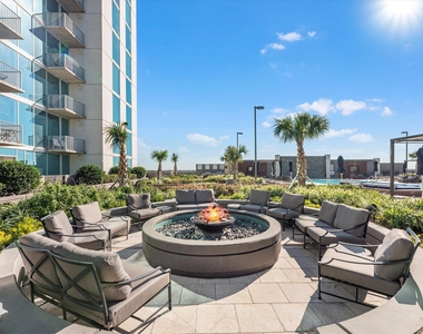 5925 Almeda Road - Photo Thumbnail 21