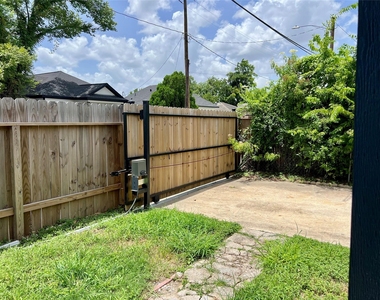 1119 Panama Street - Photo Thumbnail 26