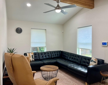 1119 Panama Street - Photo Thumbnail 30