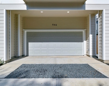 946 Judiway Street - Photo Thumbnail 2