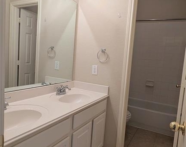 20909 Springport Court - Photo Thumbnail 27