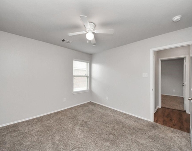 5410 Dovetail Arbor Trace - Photo Thumbnail 15