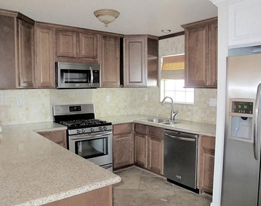 1221 Aurora Street - Photo Thumbnail 1