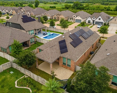 2116 Blackhawk Ridge Lane - Photo Thumbnail 6