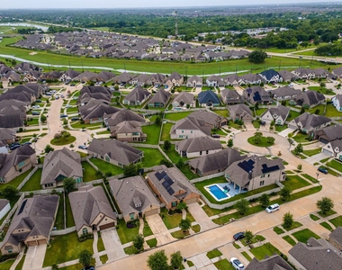 2116 Blackhawk Ridge Lane - Photo Thumbnail 13