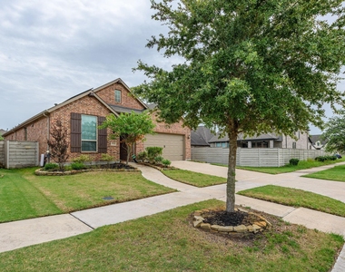 2116 Blackhawk Ridge Lane - Photo Thumbnail 2