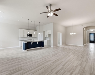 2116 Blackhawk Ridge Lane - Photo Thumbnail 16