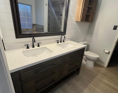 21119 Brae Point Court - Photo Thumbnail 9