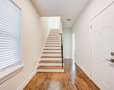 1603 Colorado Street - Photo Thumbnail 4