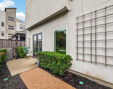 1604 Ovid Street - Photo Thumbnail 46