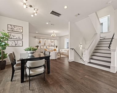 1604 Ovid Street - Photo Thumbnail 12
