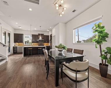 1604 Ovid Street - Photo Thumbnail 13