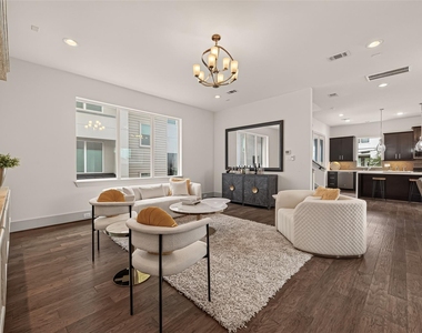 1604 Ovid Street - Photo Thumbnail 21