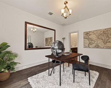 1604 Ovid Street - Photo Thumbnail 8