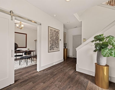 1604 Ovid Street - Photo Thumbnail 6