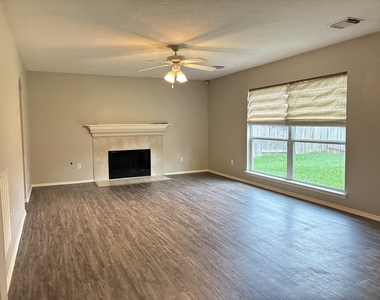 12402 Ravens Chase Lane - Photo Thumbnail 8