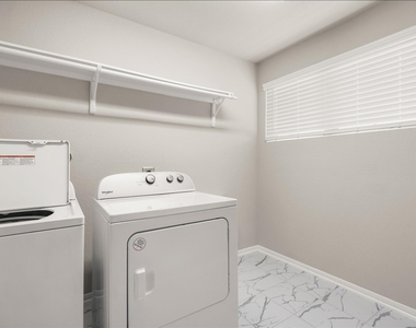 2108 Sweet Bay Drive - Photo Thumbnail 28