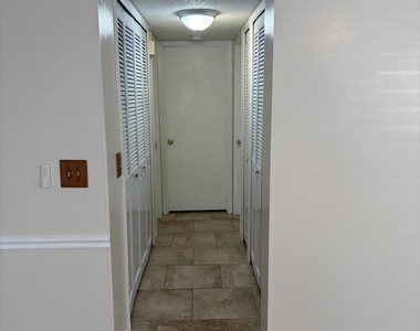668 Cedar Side Circle Ne - Photo Thumbnail 7