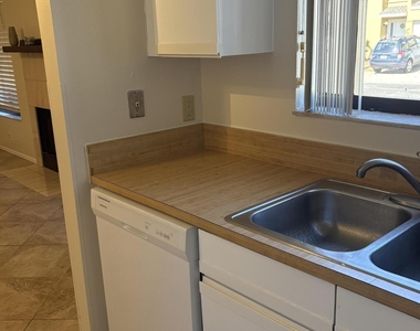 668 Cedar Side Circle Ne - Photo Thumbnail 20