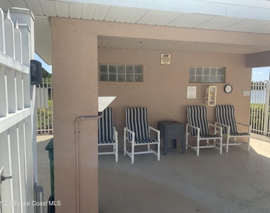 2087 Deercroft Drive - Photo Thumbnail 24