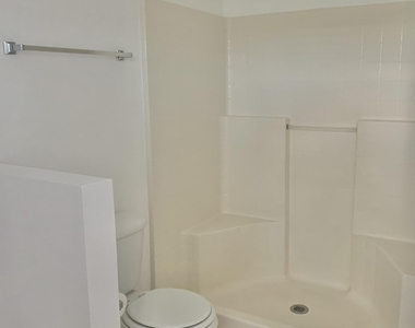 2087 Deercroft Drive - Photo Thumbnail 13