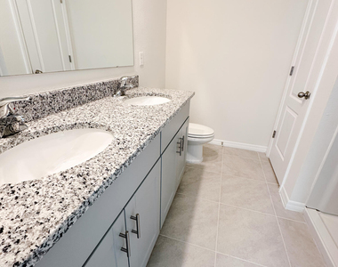 2712 Golden Trout Lane - Photo Thumbnail 13