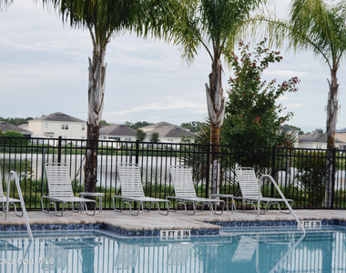 2712 Golden Trout Lane - Photo Thumbnail 25