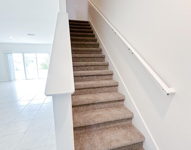 2712 Golden Trout Lane - Photo Thumbnail 10