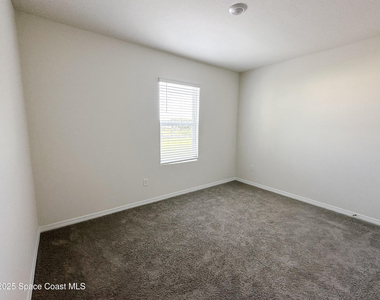 2712 Golden Trout Lane - Photo Thumbnail 18