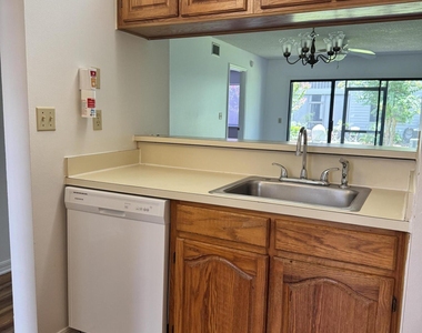1735 Harrison Street - Photo Thumbnail 9