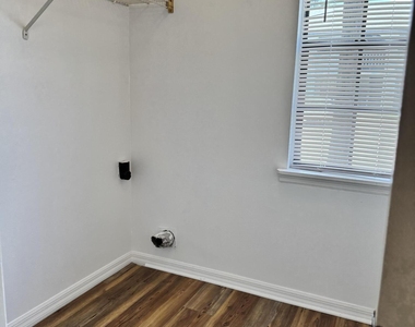 1735 Harrison Street - Photo Thumbnail 18
