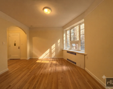 Jane St - Photo Thumbnail 1