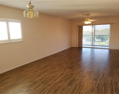 9510 Harbor Greens Way - Photo Thumbnail 9