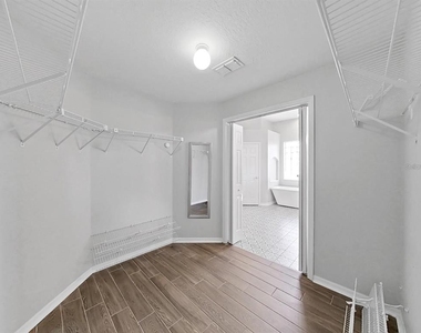 3307 Kilmer Place - Photo Thumbnail 15