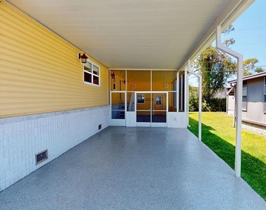 10728 Poplar Street Ne - Photo Thumbnail 47