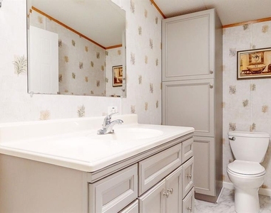 10728 Poplar Street Ne - Photo Thumbnail 22