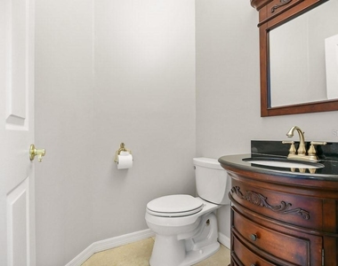 5612 Rockfield Loop - Photo Thumbnail 11