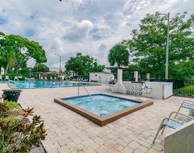 5660 80th Street N - Photo Thumbnail 25