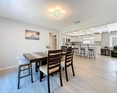 1408 Rogers Street - Photo Thumbnail 10