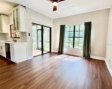 1050 Blackwater Drive - Photo Thumbnail 12