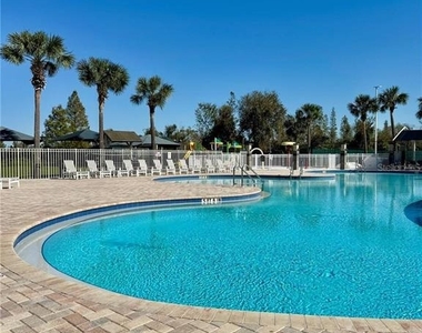 1050 Blackwater Drive - Photo Thumbnail 40